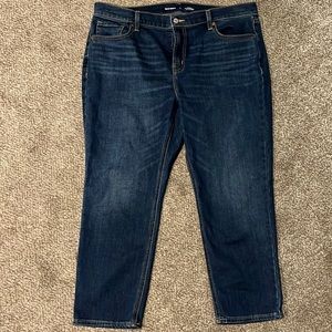 Old Navy Built-in warm mid rise boyfriend jeans